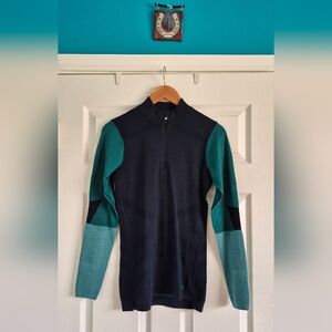 Smartwool Half Zip Colorblock Sweater in Navy and Teal